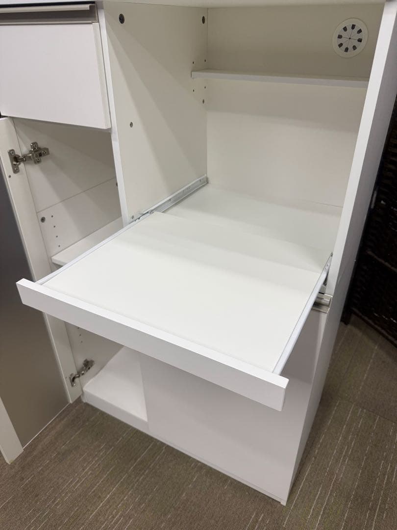 【洗浄消毒作業済】【美品】ニトリ　レンジ台　レンジボード　食器棚