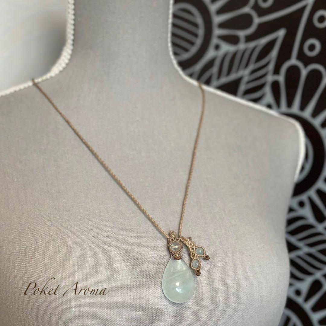 『白藍』ミントブルーアクアマリンのマクラメペンダントネックレス