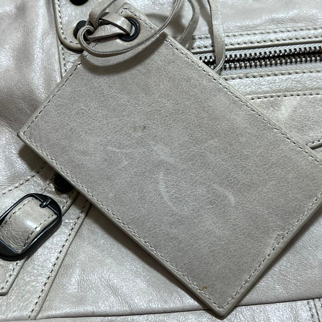 バレンシアガ　BALENCIAGA　ハンドバッグ　肩ベルトなし