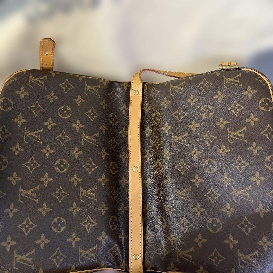 【Louis Vuitton】ソミュール30(ショルダーバック)