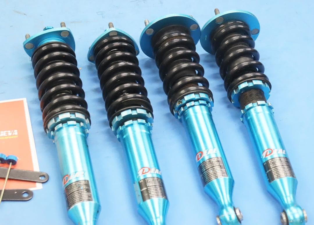 高校生　クラウン AWS210 GRS200 GRS204 車高調