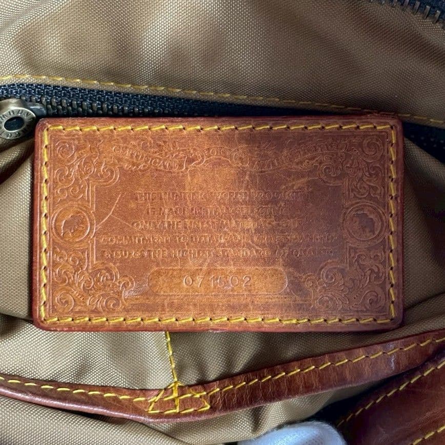 HUNTING WORLD バチューサー ショルダーバッグ 長さ調整 緑