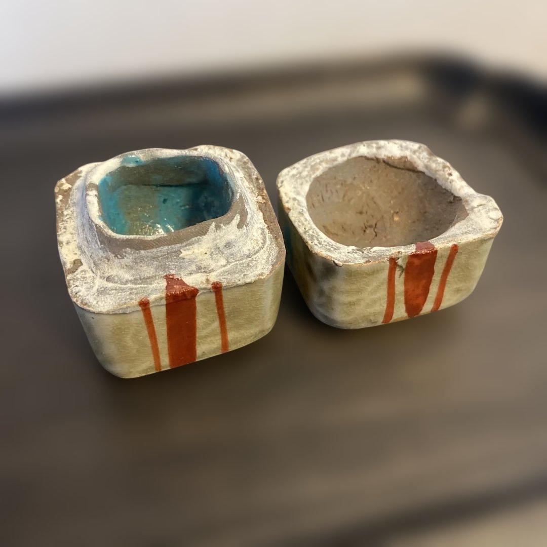 【週末限定価格】民藝　壺屋焼　やちむん　小橋川仁王　赤絵　緑釉点文　香合