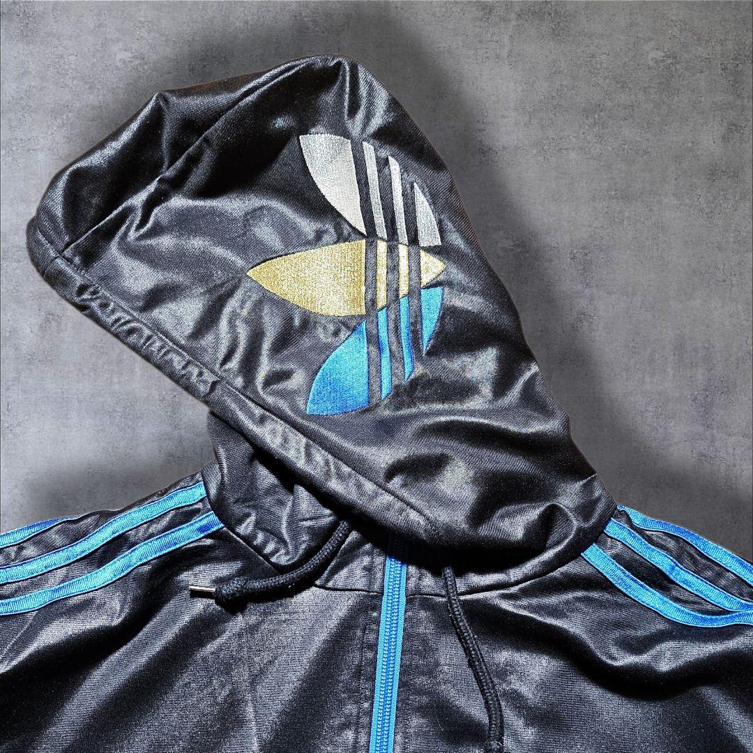 ゆうadidasアディダスCHILE62 ジップアップフーディートラックジ