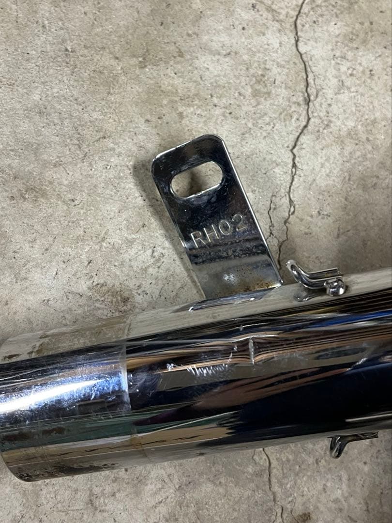 xjr400r rh02j用 マフラー　プリティーレーシング　サイレンサー