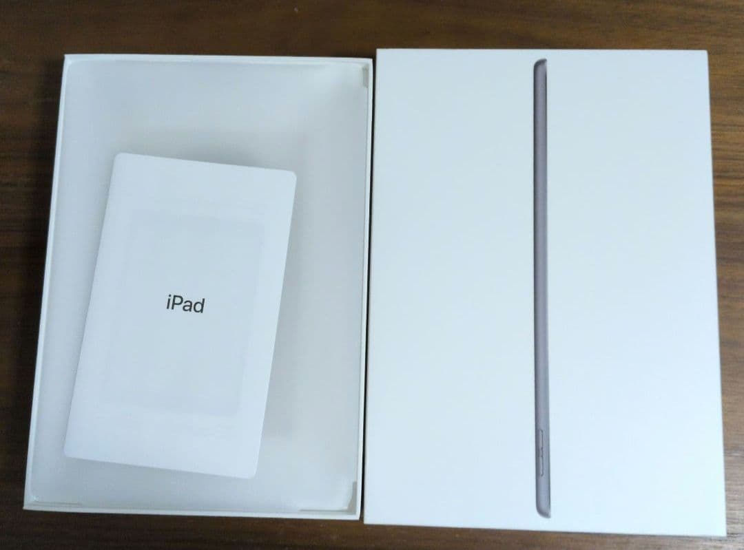 Apple iPad 第9世代 スペースグレー 10.2 本体 Wi-Fiモデル