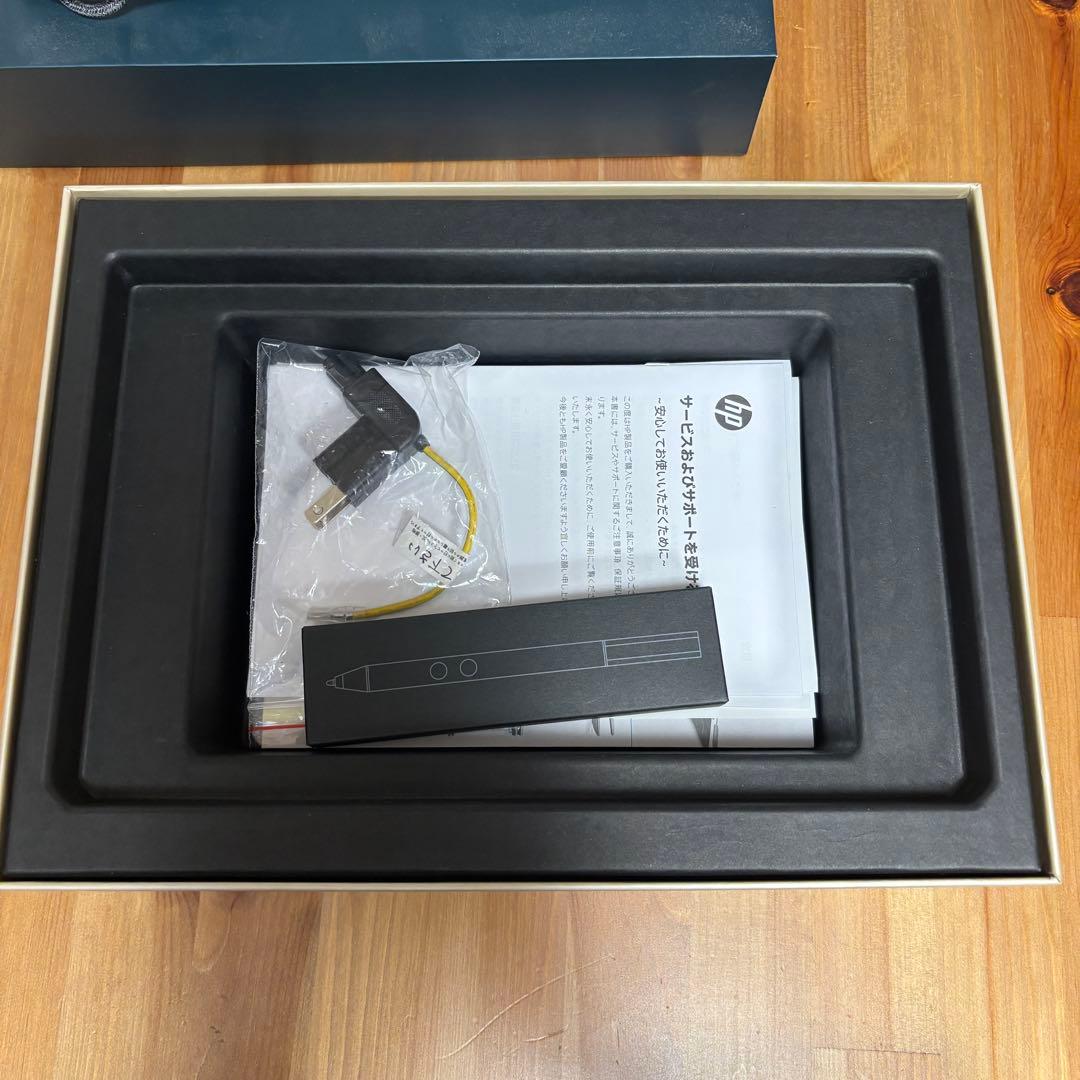 Windowsノート本体 HP Spectre x360 Convertible 13-aw0xxx