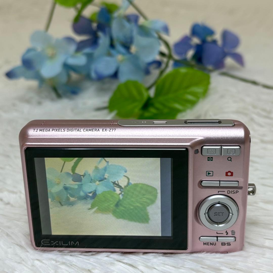 美品　CASIO カメラ　エクシリムEX-Z77 充電器　箱　ピンク コンデジ