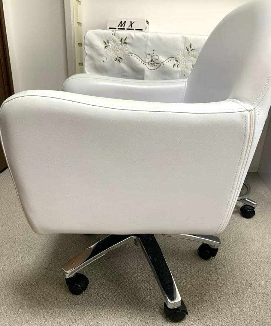 スマートネイルチェア（ホワイト） カラーホワイト BEAUTY GARAGE