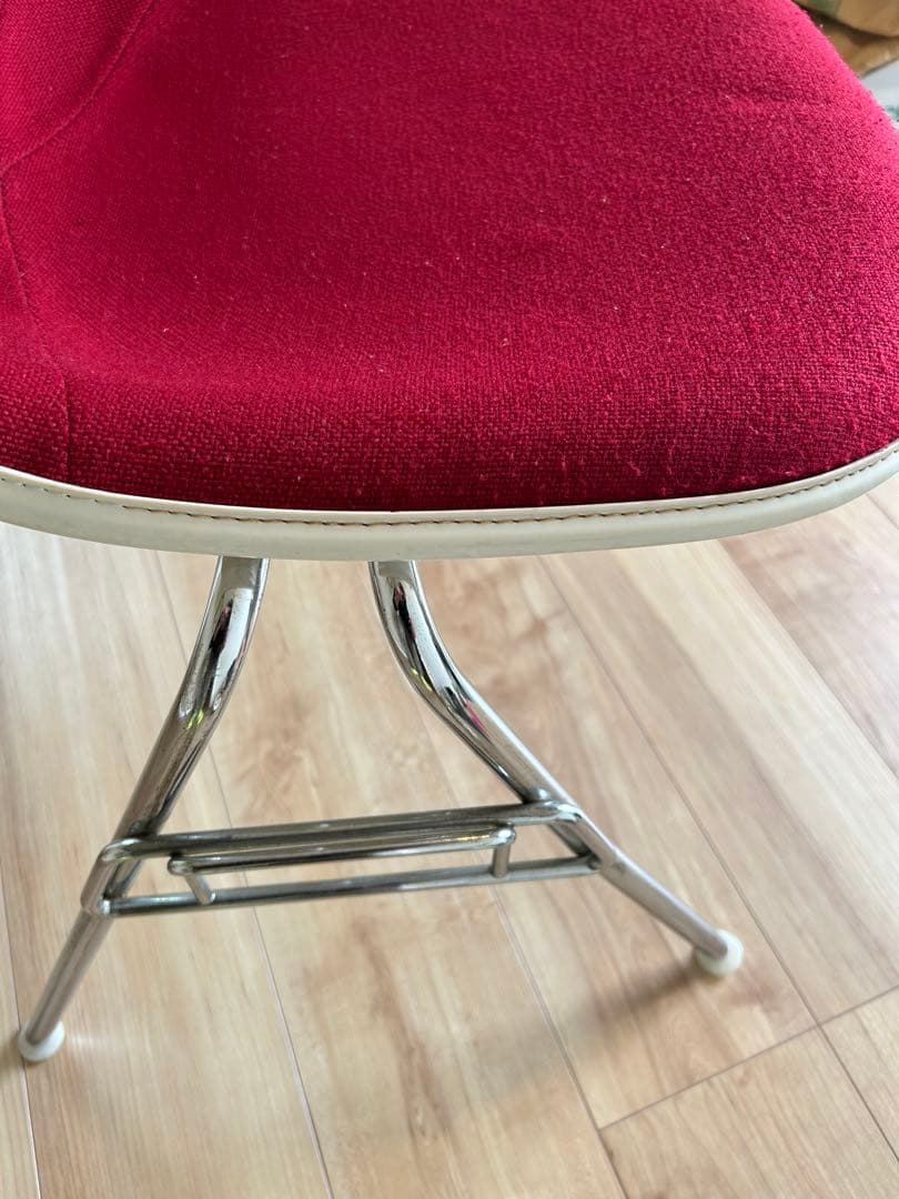 ハーマンミラー　Eames イームズ ワインレッドファブリック生地