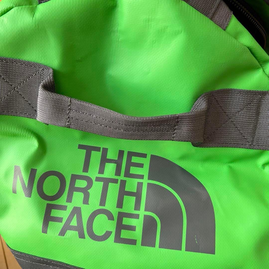 ノースフェイス　ボストンバッグ　スポーツバック　リュック　ロゴ入り　旅行　大容量