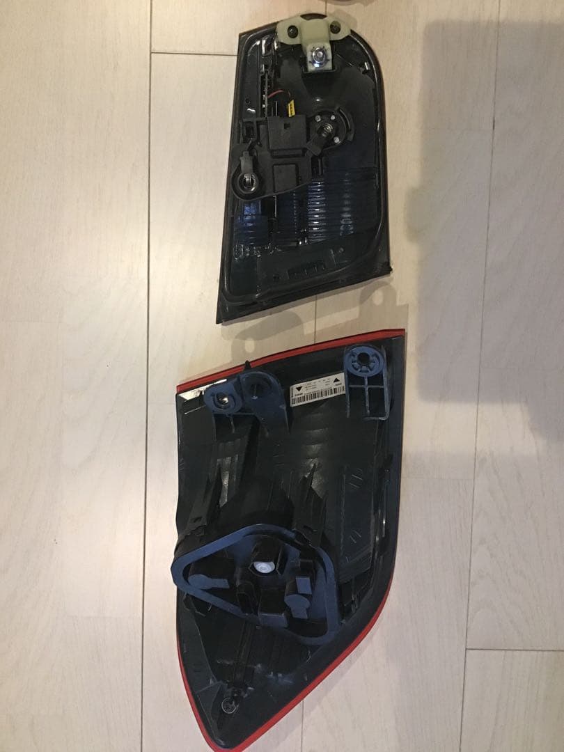 ⭐️BMW F30純正テールライト前期　1台分セット(LEDバルブ付)⭐️