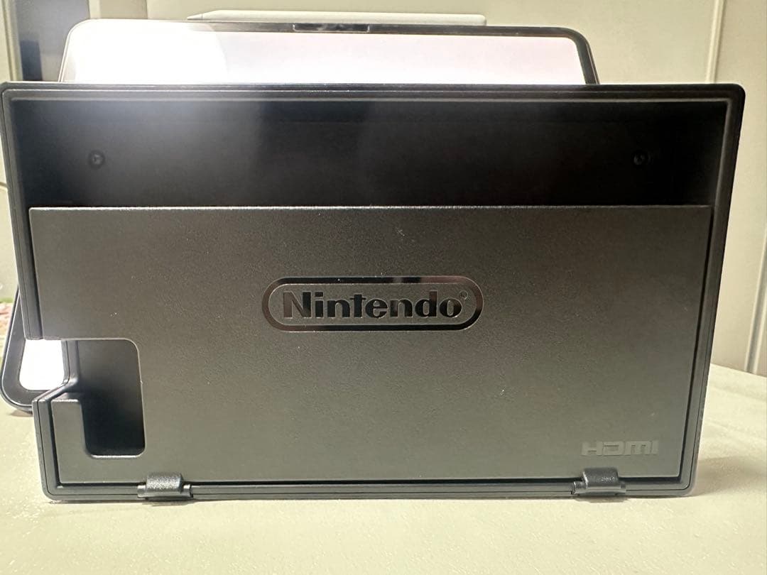 Nintendo Switch 本体+ドック+レッツゴーピカチュウカソフトなど