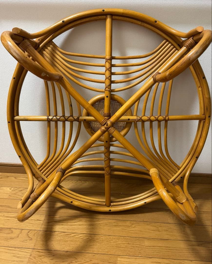 昭和レトロ ヴィンテージ ラタンラウンドテーブル 籐家具 ガラス天板
