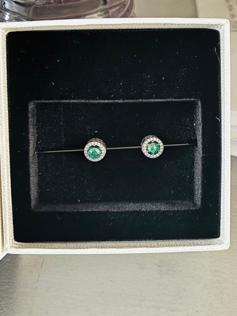 パンドラ（PANDORA）グリーン ラディアント ハート チャーム