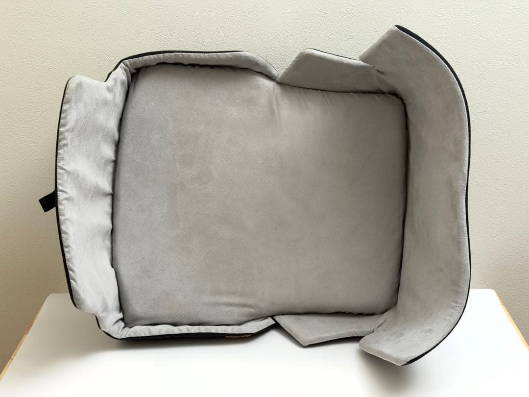 4Pets Caree 車載クレート ISOFIX付 小型犬 犬猫 ハードタイプ