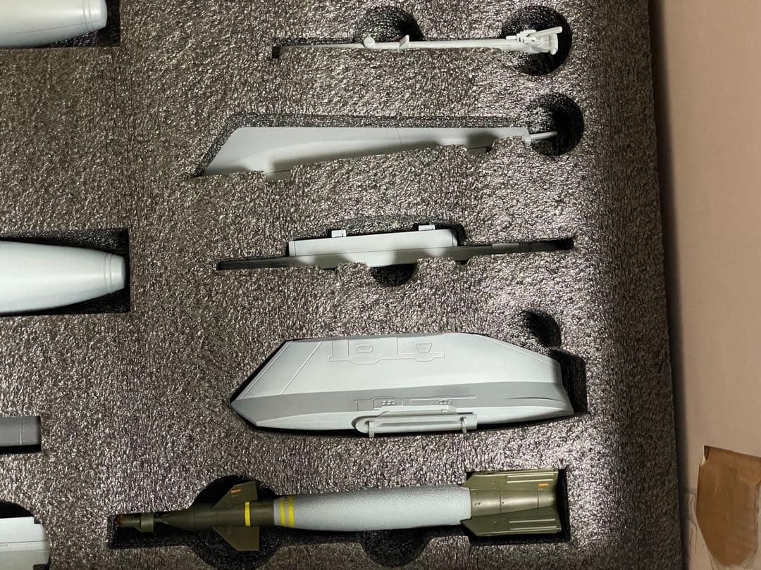 JSI 1/18 F-14A トムキャット VF-154 ブラックナイツ