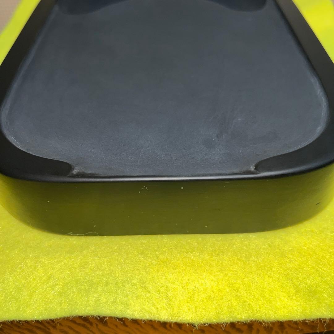 ⭕️雄勝硯　2kg超の大型特殊硯　木製蓋付き　墨持ち良い　美形美品