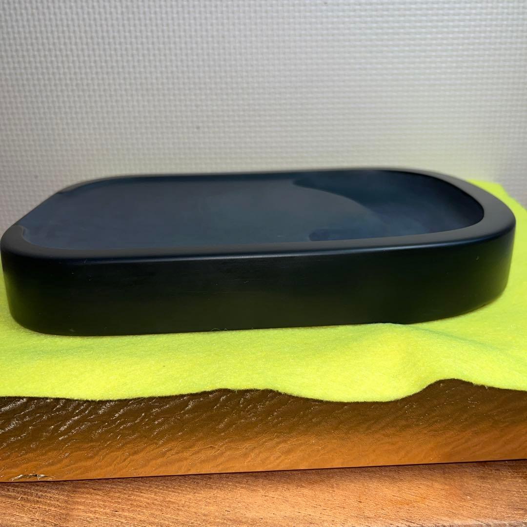 ⭕️雄勝硯　2kg超の大型特殊硯　木製蓋付き　墨持ち良い　美形美品