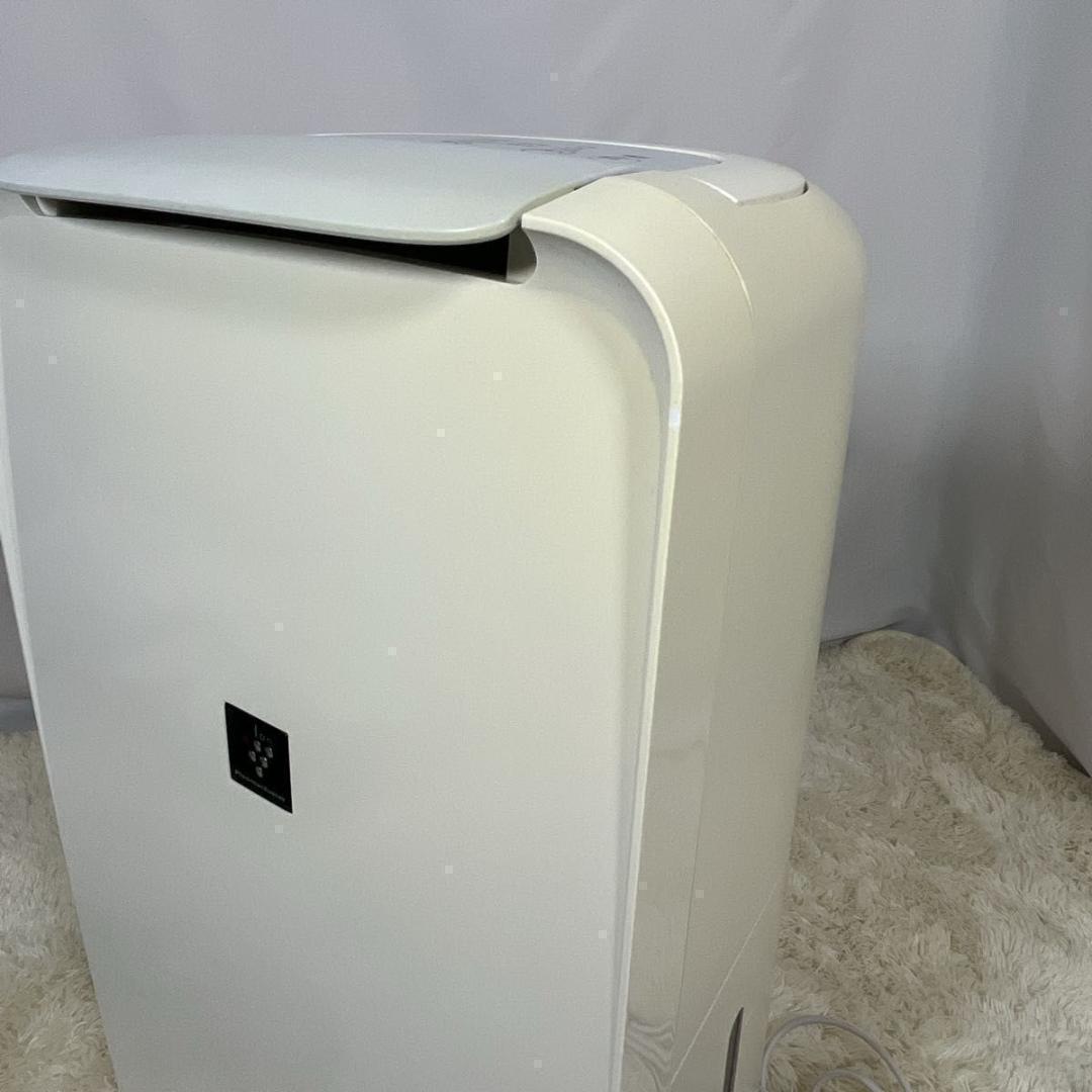 ☆人気☆ シャープ 除湿機 衣類乾燥 プラズマクラスター CV-J71W 白