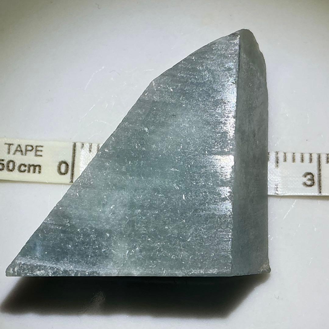 コン沢翡翠　原石　13.2g（142）※マニア向け