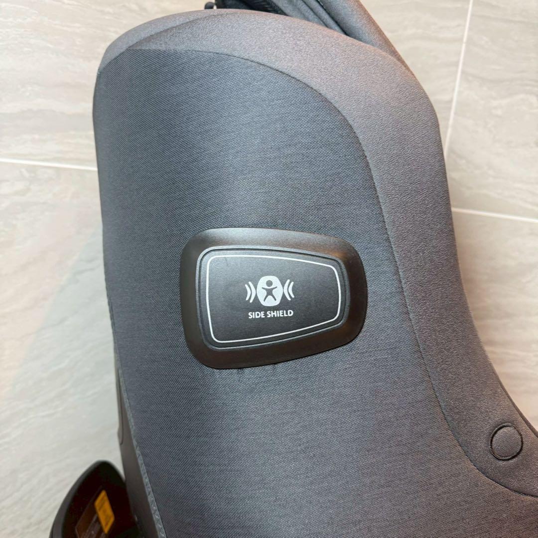 Aprica アップリカ クルリラビッテエックス チャイルドシート 限定カラー