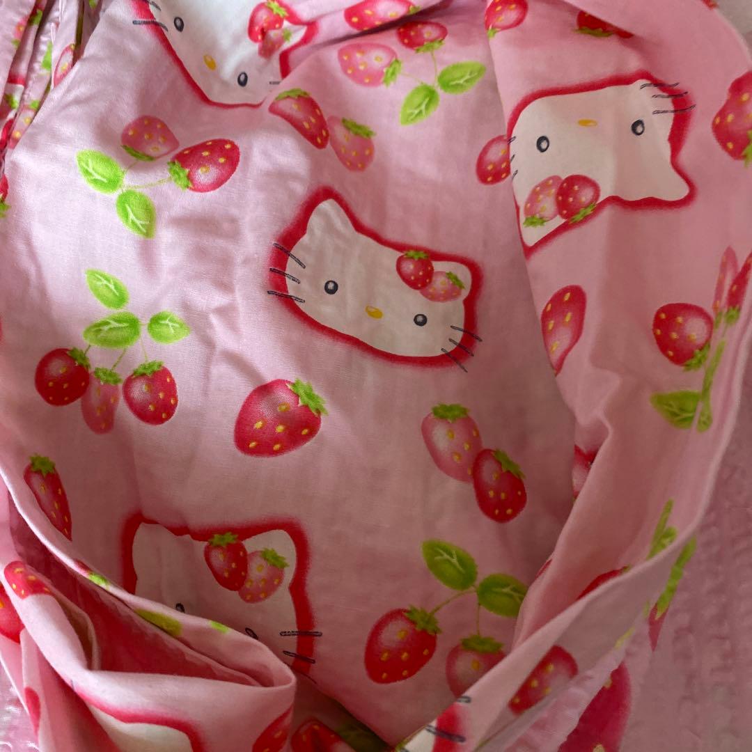 キティ　サンリオ　掛け布団カバー　いちご　苺　ピンク