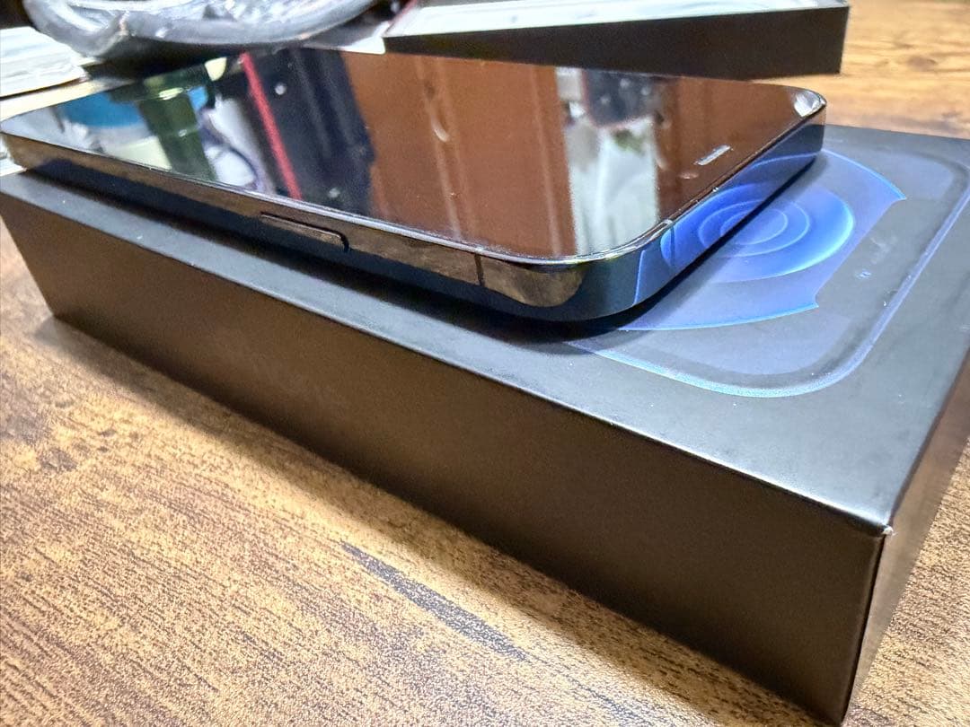 Apple iPhone 12 Pro 256GB パシフィックブルー 青