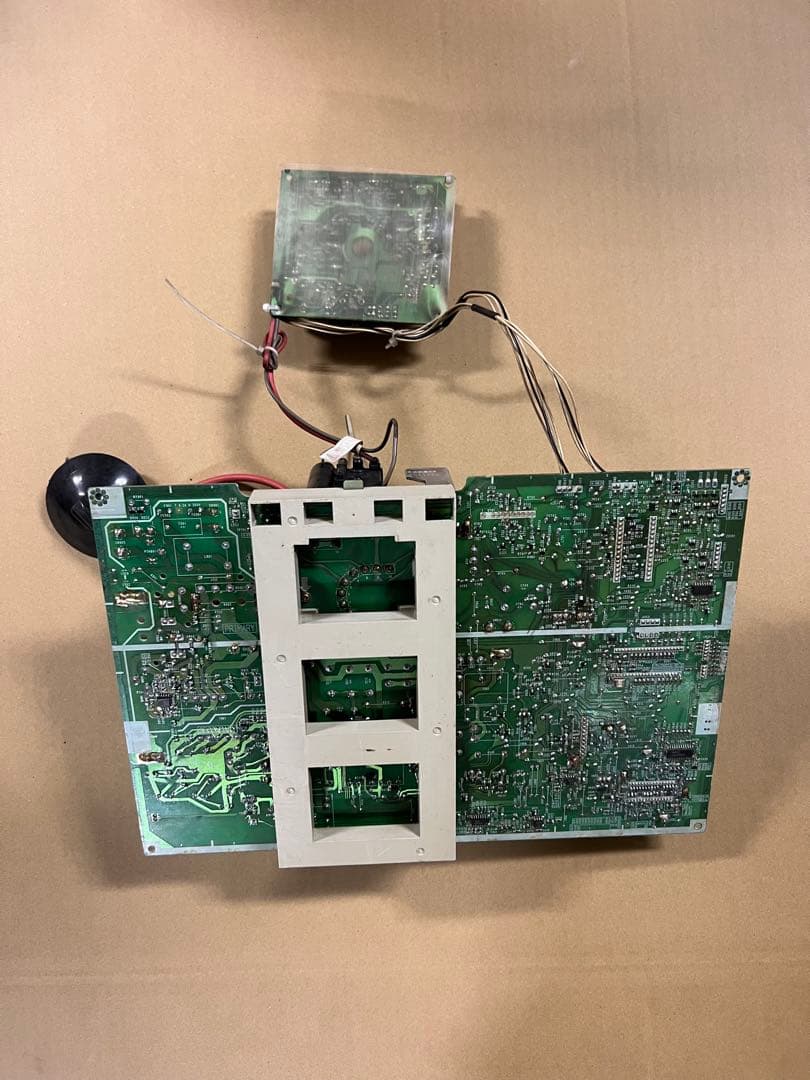 ナナオ　CRT基板05B20196E1ジャンク