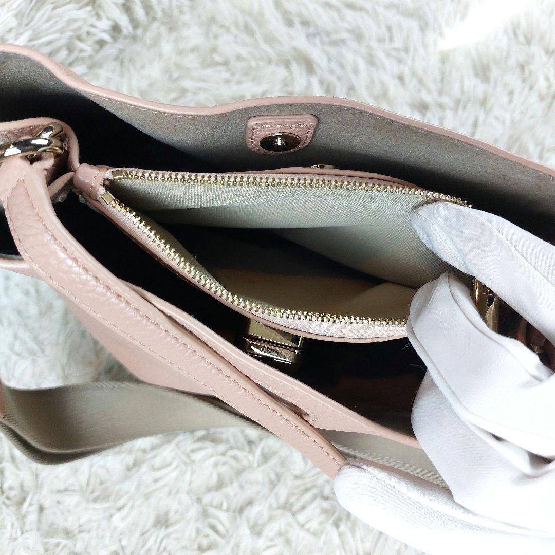 未使用級 FURLA ダナエ 現行ロゴ シボ革 2wayレザーショルダーバッグ