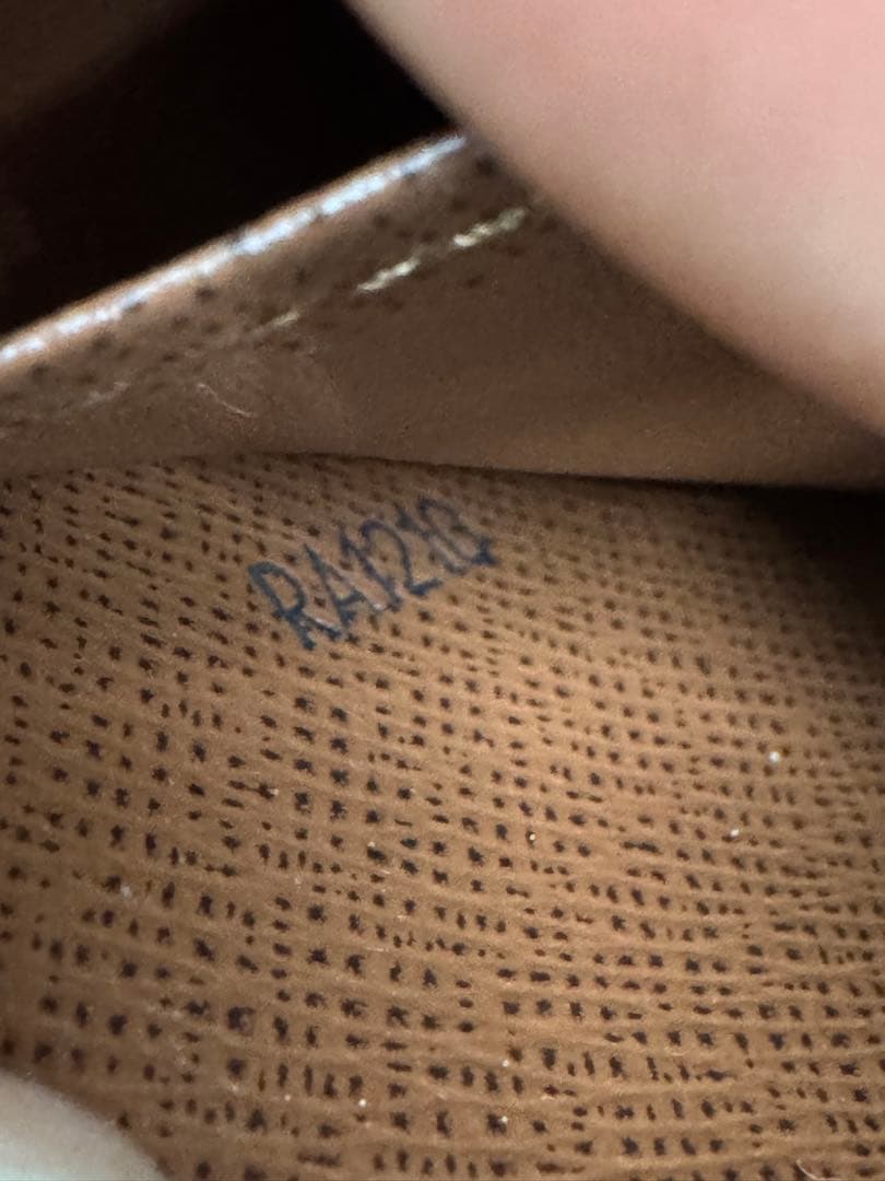 ルイヴィトン モノグラム ジッピーパース ケース 小銭入れ