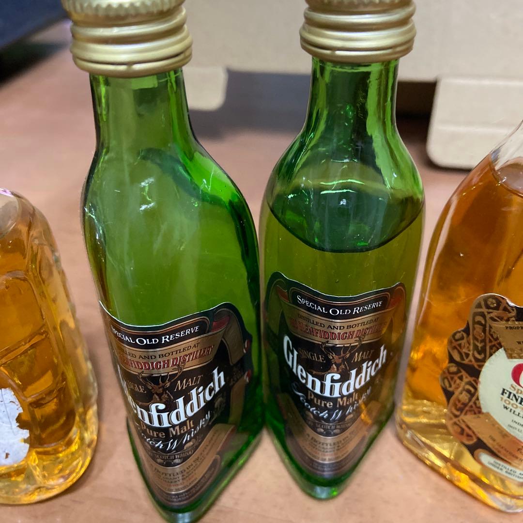 ミニボトルブランデー16本ウイスキー１５本