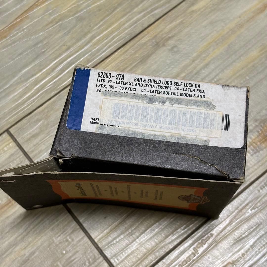 【ハーレーダビッドソン】美品 鍵付き ロゴ入り ガソリンキャップ 未使用 正規品