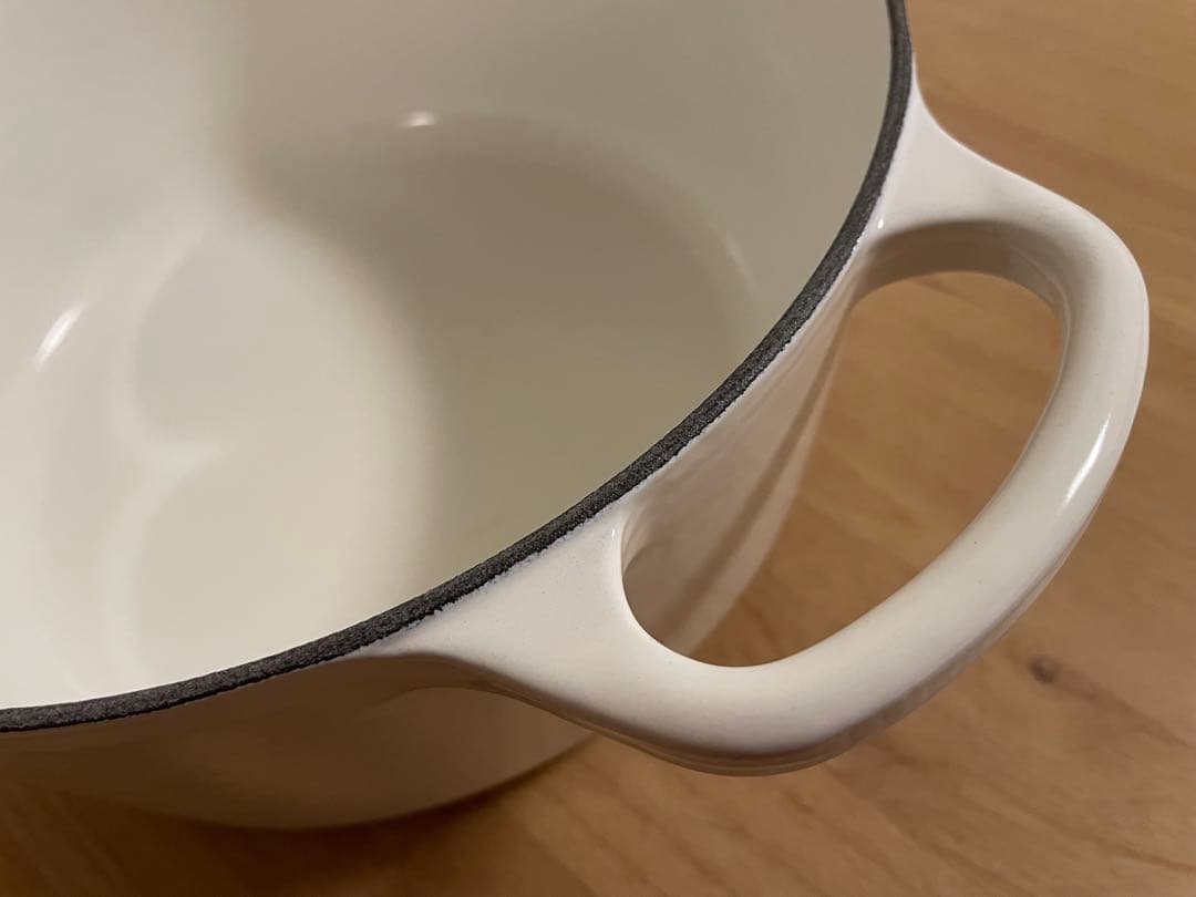 ル・クルーゼ　シグニチャーココットロンド　ホワイト22㎝