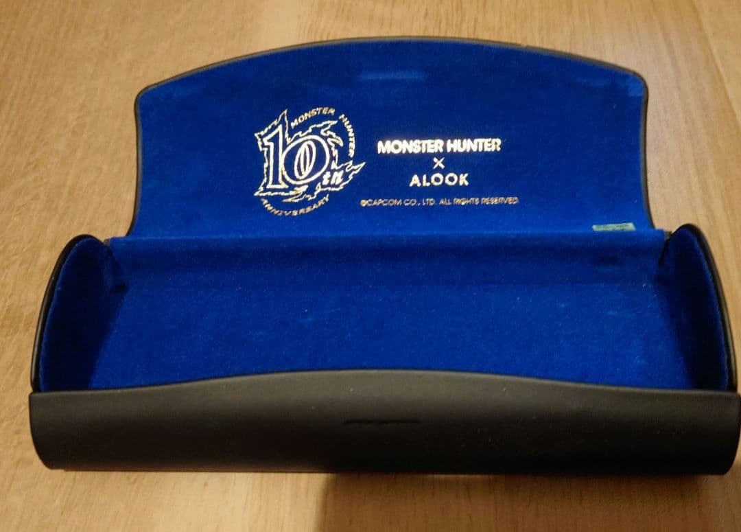 モンスターハンター10周年xALOOKコラボメガネ ナルガクルガモデル