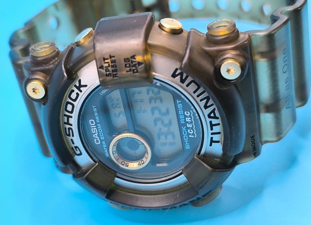 美品G-SHOCK DW-8200K-8 オーシャン イルカクジラ フロッグマン