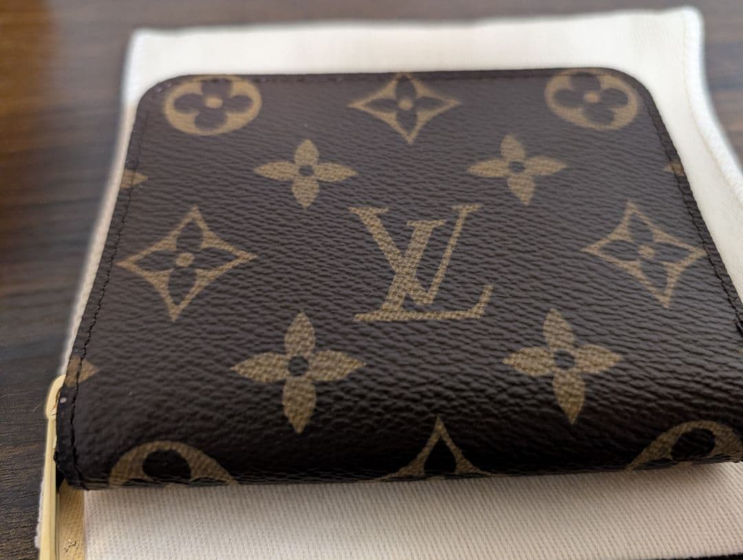 新品　ルイ・ヴィトン　LOUISVUITTON　ジッピーパース　モノグラム