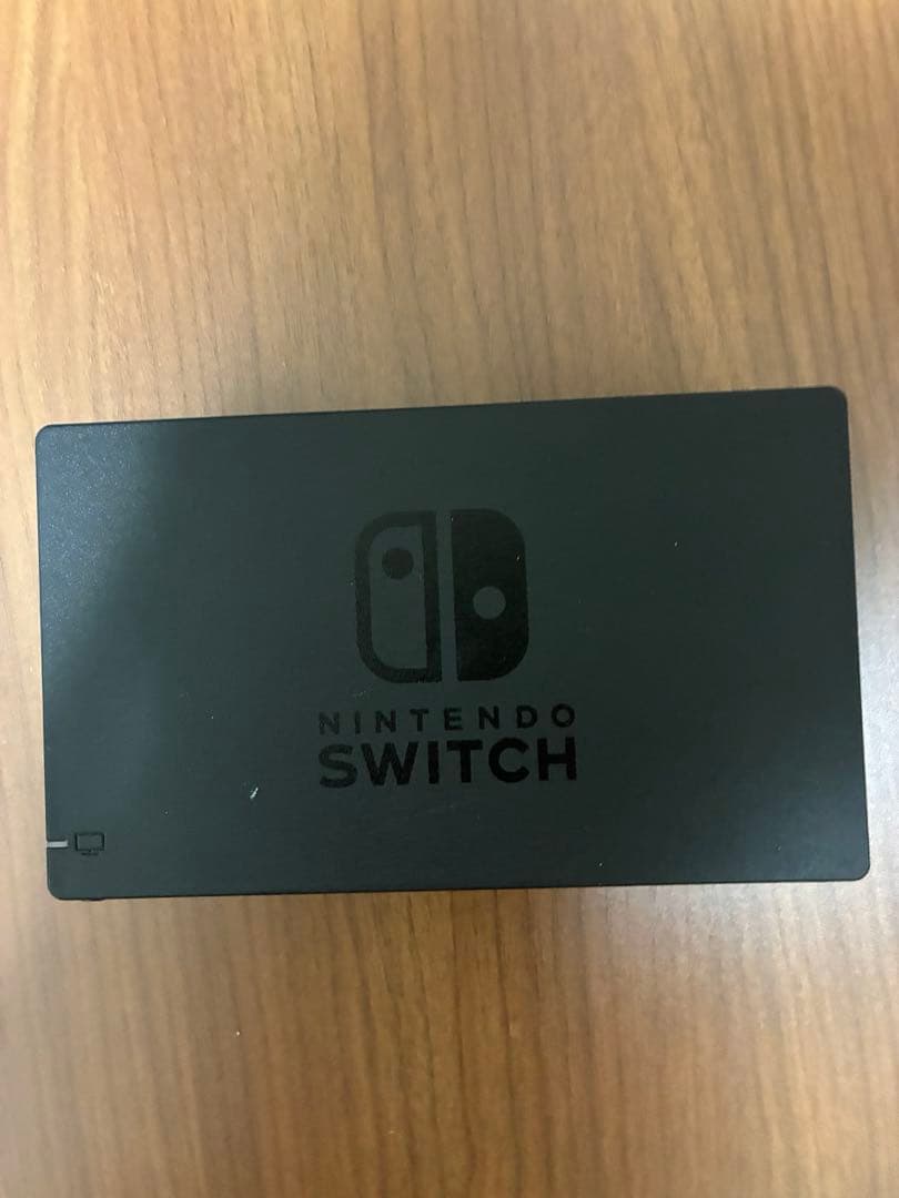 Nintendo Switch 赤青とSwitchソフト4つとヘッドホン