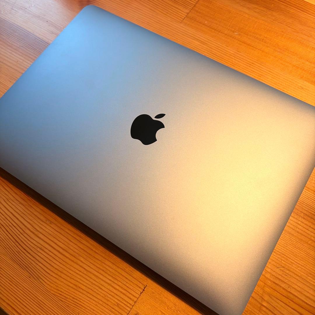 MacBook Air 2020 M1/8GB/256GB SSD シルバー