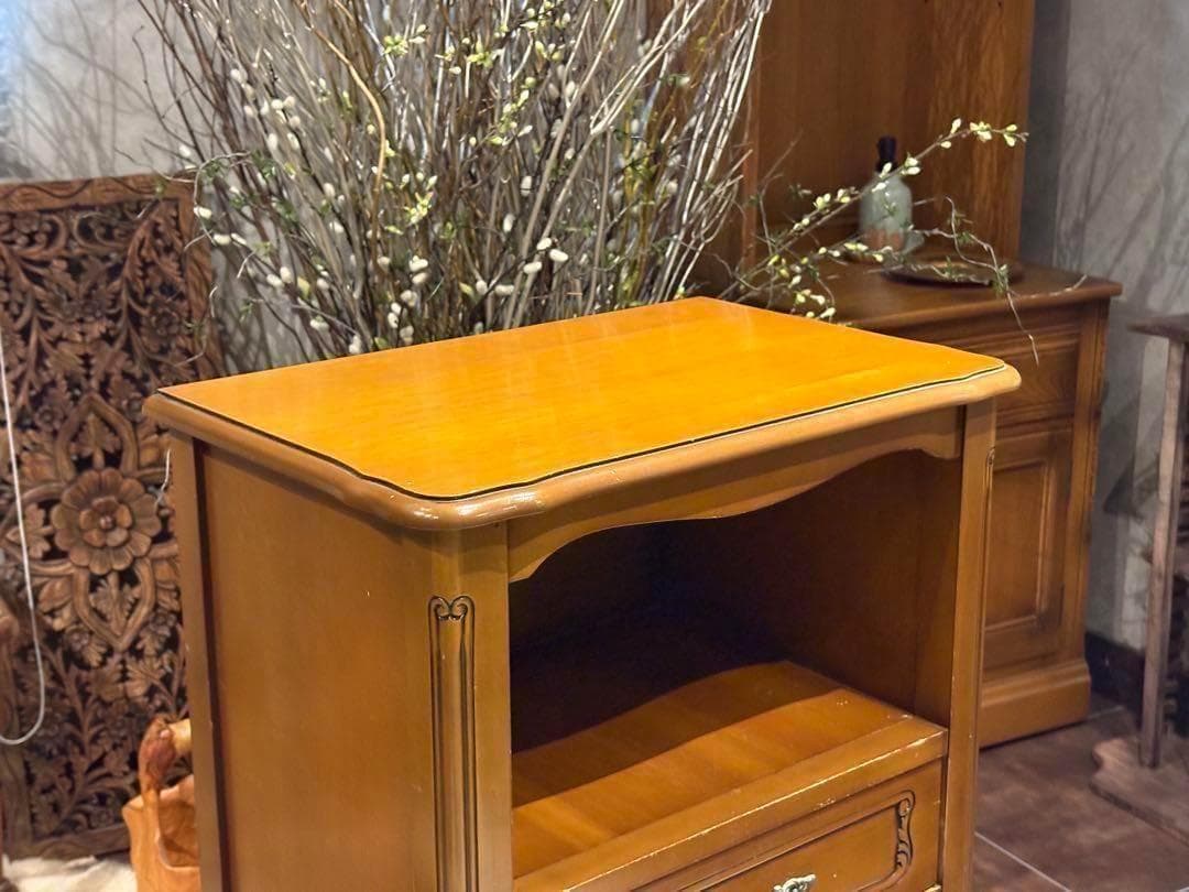 キャビネット　サイドボード　チェスト　猫脚　クラシック　クラシカル　IG