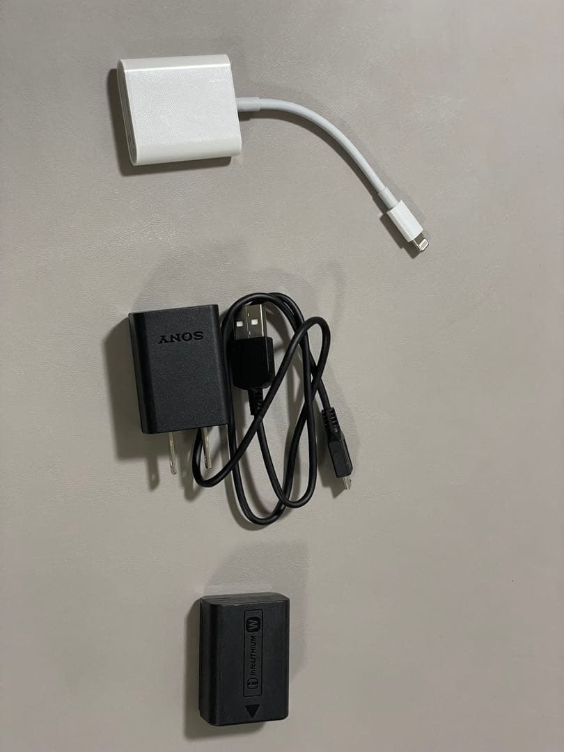 [期間限定セール]Sony α6400シルバー ダブルズームレンズ＋豪華付属品