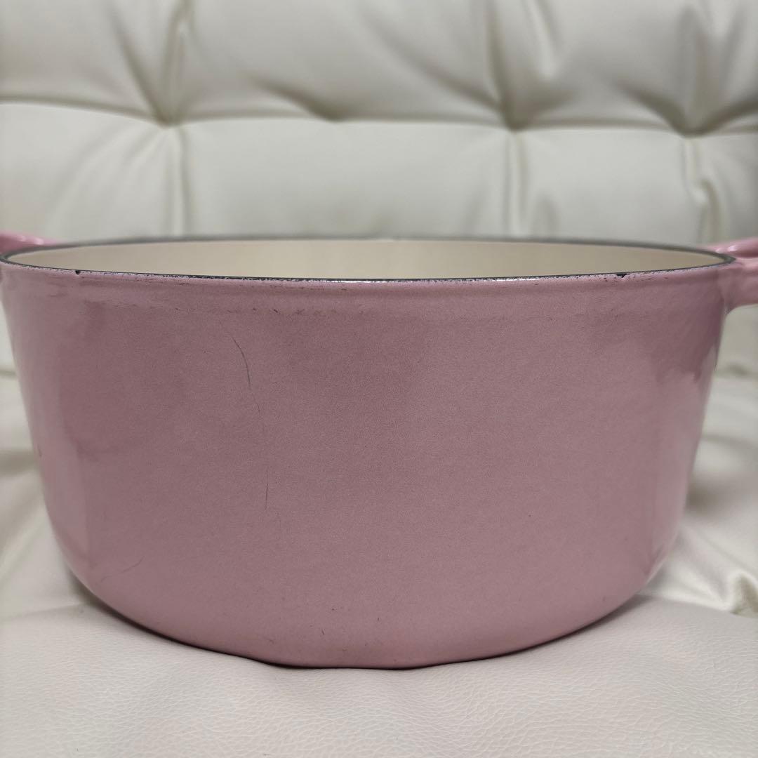 ル・クルーゼ　22cm 鍋　ピンク