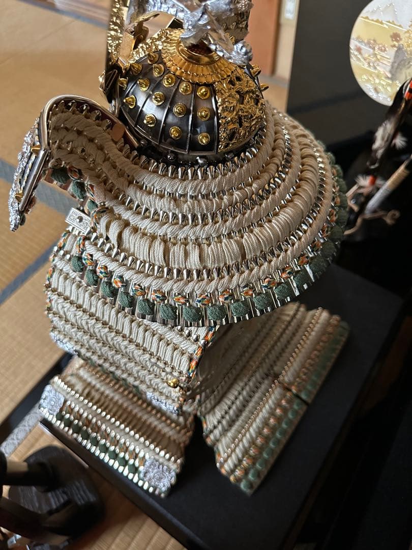 美品【鈴甲子雄山/ スズキネユウザン 】大鎧　正絹糸織　五月人形