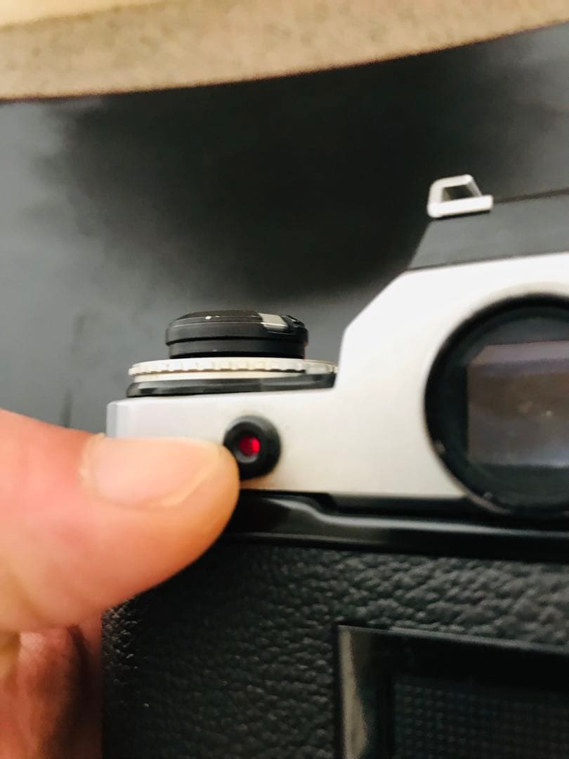 Nikon FE 一眼レフ +NIKKOR 50mm 1:1.4