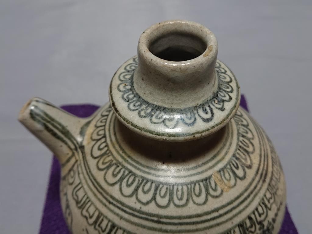 コレクター収集　タイ　スワンカローク　鉄絵 五鳥図　水注　15～16世紀