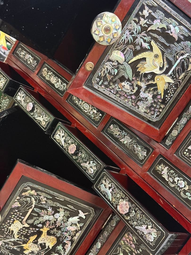 希少♪ 豪華 ラデン 近畿配達5千引 高級 釜山製 螺鈿 箪笥 タンス