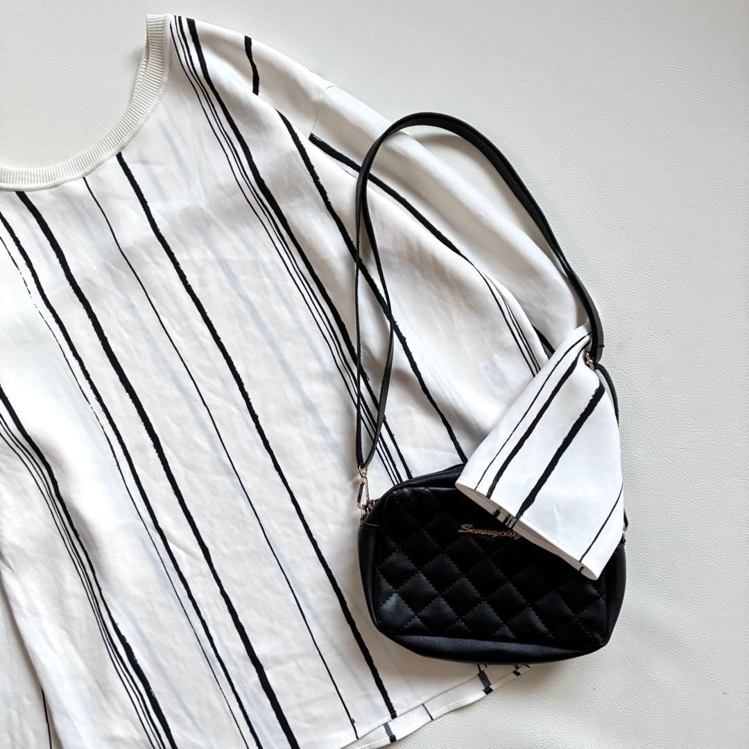 ◆美品◆ギャルリーヴィー◆ドローイングラインプリントプルオーバーシャツ◆F