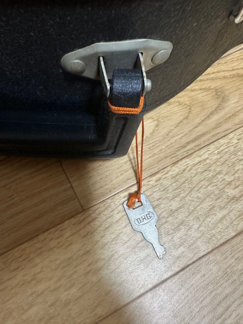 エレキギター サンバースト ハードケース付属　J & G Daniels