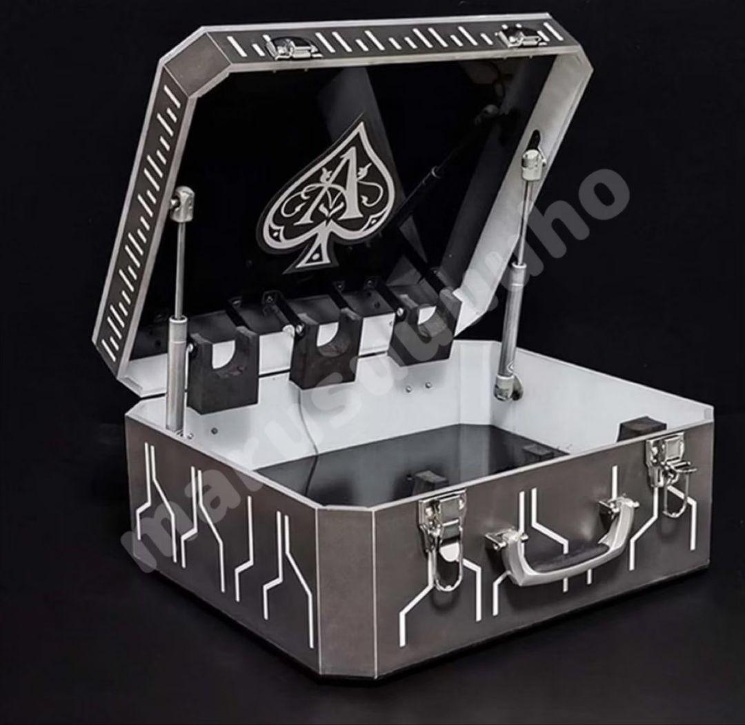 シャンパンボトルケース アルマンド アタッシュケース コロフルLED