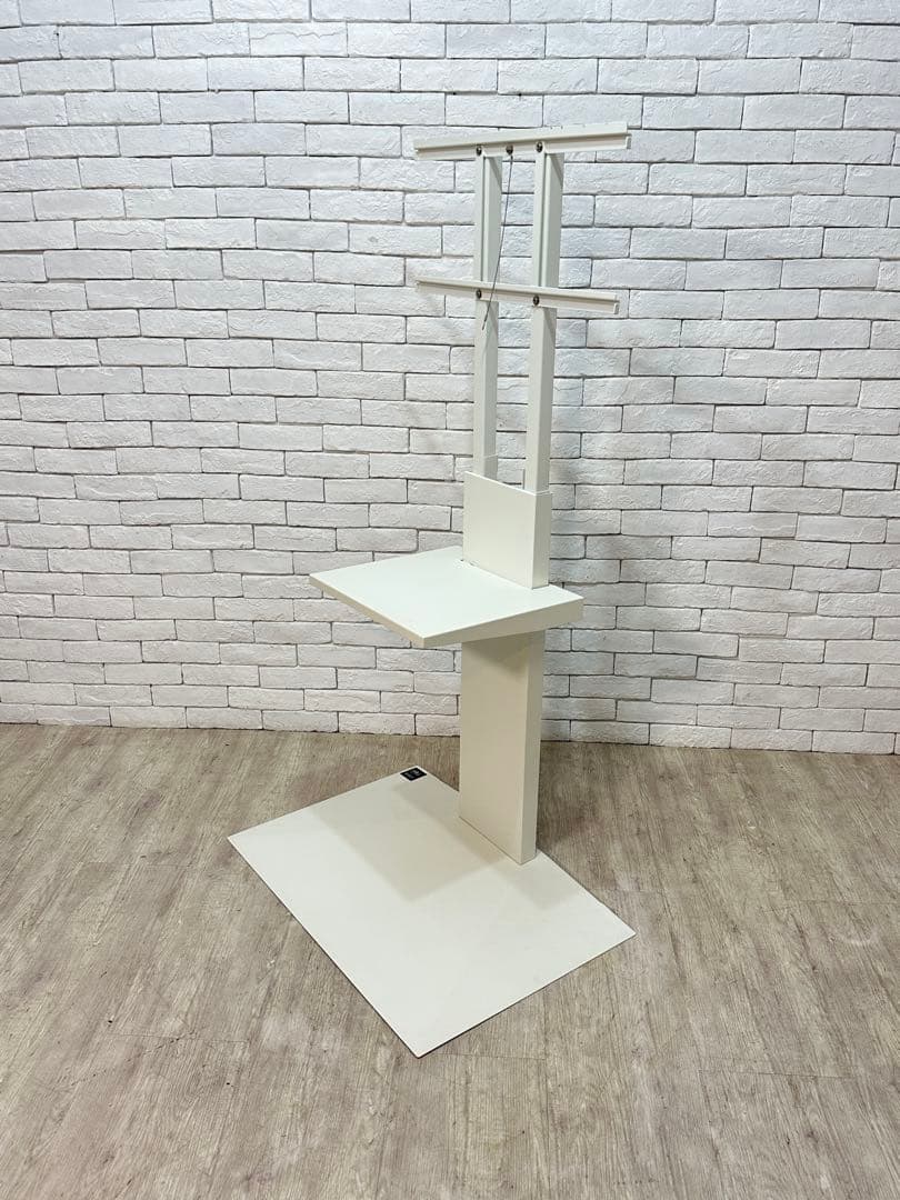 【東京都内23区配送無料】完成品　EQUALS WALL テレビ　スタンド　台